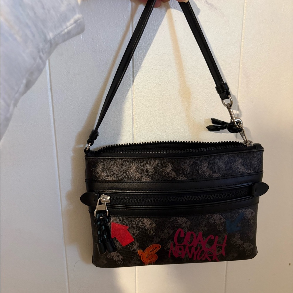 Coach Horse and Carriage Zip Pouch Bag